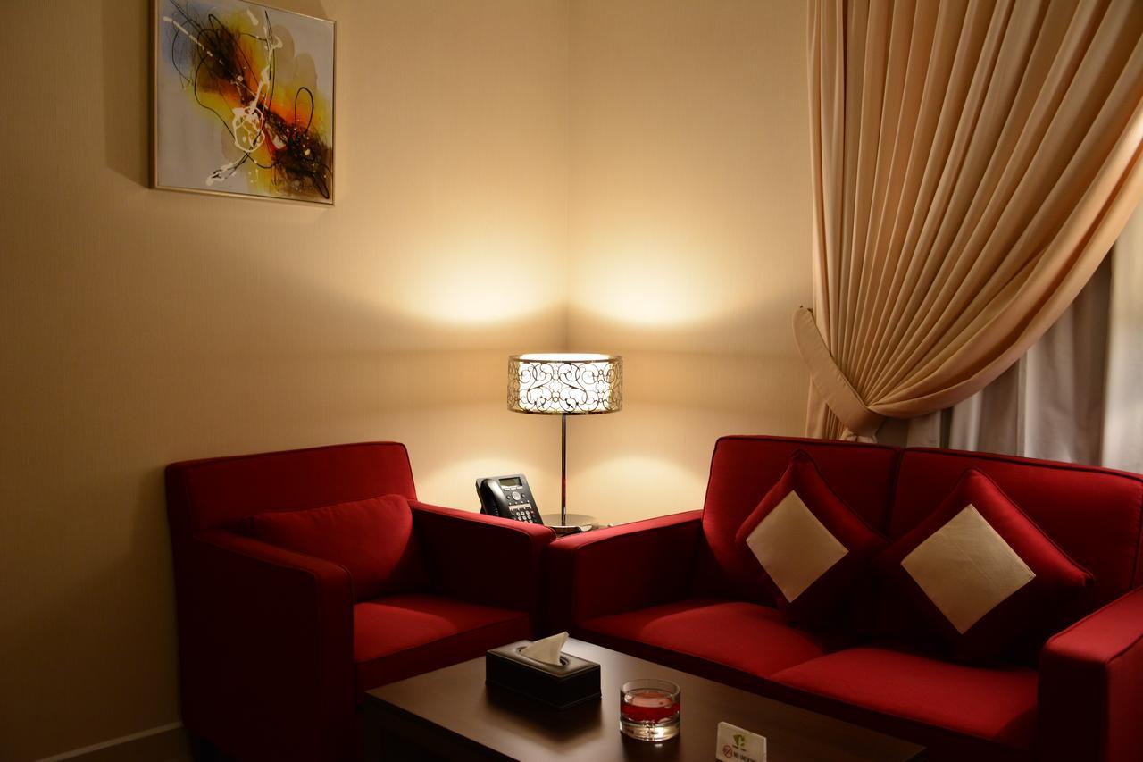 Home Inn Hotel Suites Al-Khubar Exteriér fotografie